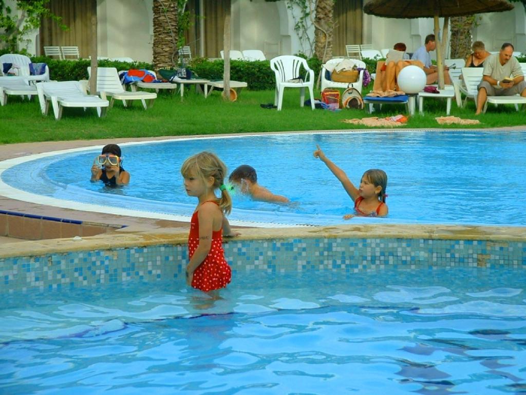 Daphne Bahia Beach Hotel Hammamet Ngoại thất bức ảnh